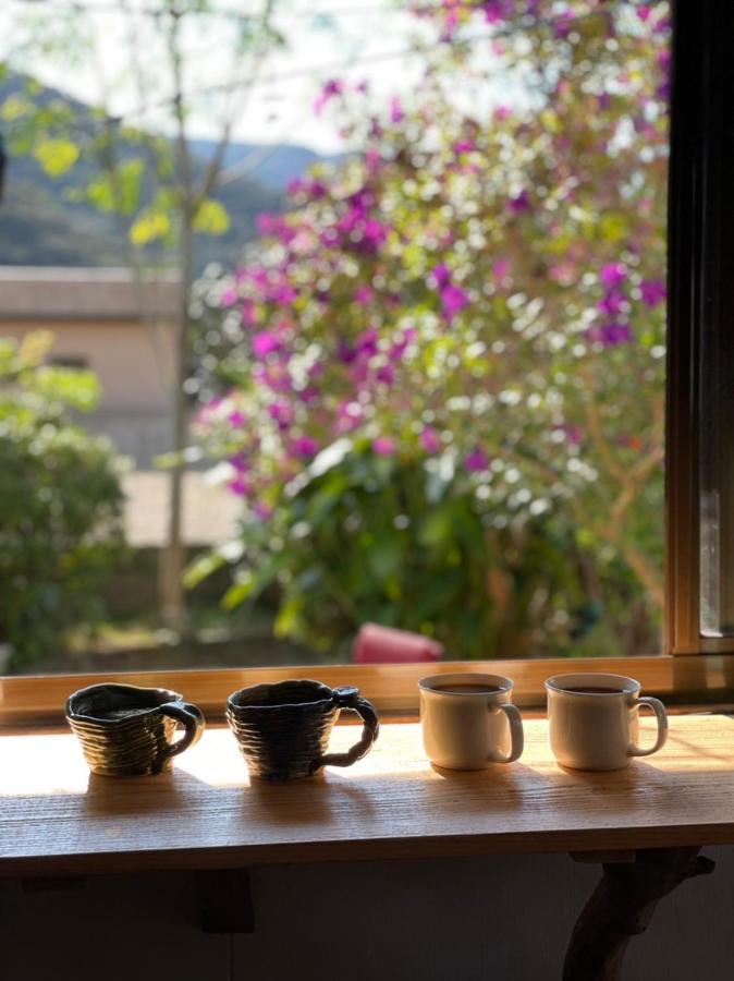 奄美ゲストハウス Hub A Nice Inn Setouchi  Ngoại thất bức ảnh