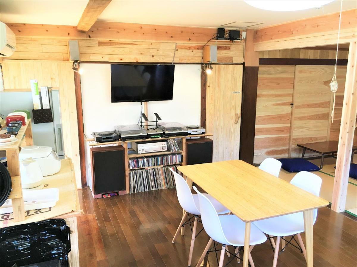 奄美ゲストハウス Hub A Nice Inn Setouchi  Ngoại thất bức ảnh