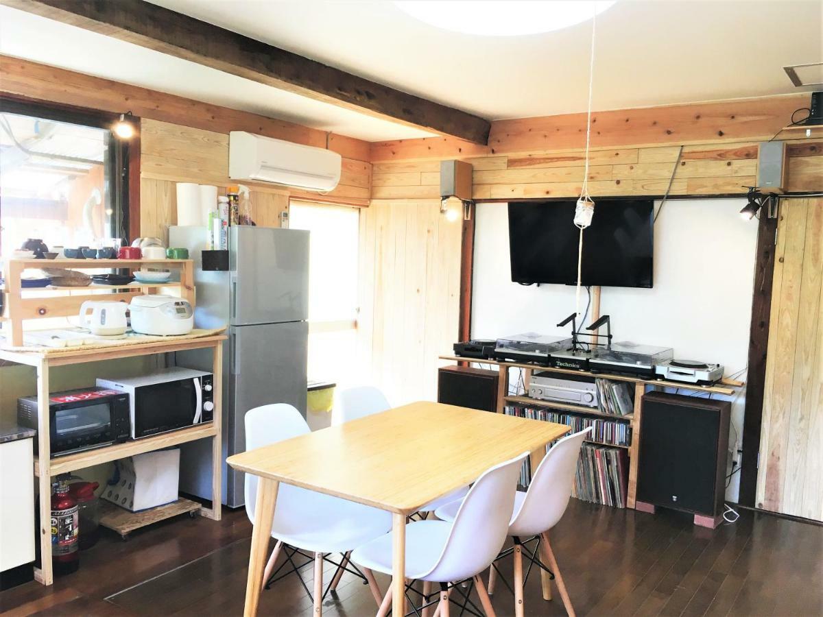 奄美ゲストハウス Hub A Nice Inn Setouchi  Ngoại thất bức ảnh